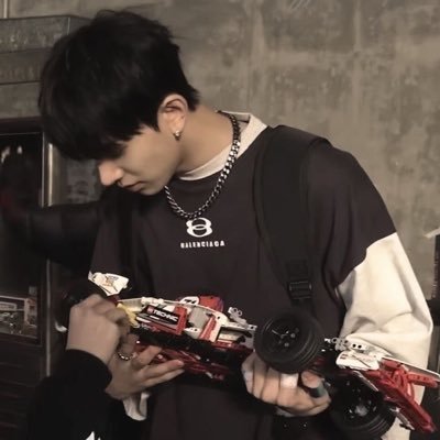 romi ۶ৎ ENHYPEN IS 7