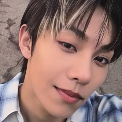 Anis ฅ^•⩊•^ฅ