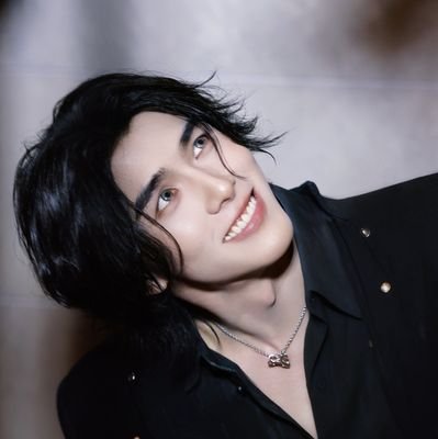 aki ~ ✨️🖤🐋