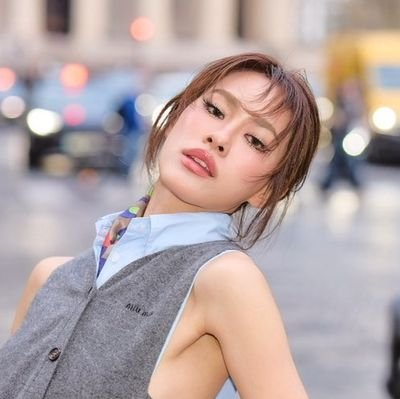 🗝🌙Rozi 💜🧡