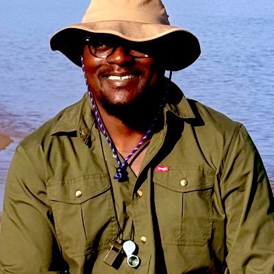 Unapologetic 🍂🎯📚📊📌🇨🇩🇺🇸