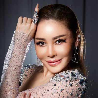 เป็กกี้ ศรีธัญญา Pexky Sretunya (It’s me)