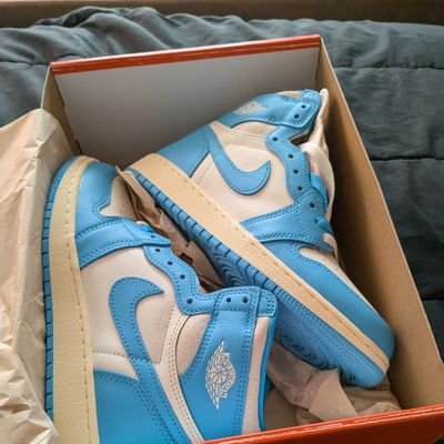 Vanesiag6x _ So _ Random✊🏿