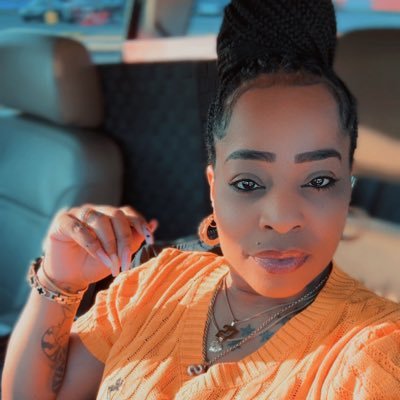 Mrs.Hawkins ~ Shavona