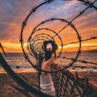 WomanInRed🖤🪽RI🎓Internacionalista