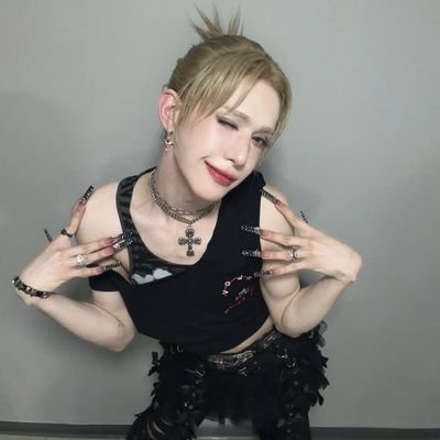 lara ☆ ENHYPEN IS 7