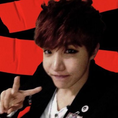 Lauralau⁷☼ ◡̈ | ♡ | VOY A VER A BTS 😭💟