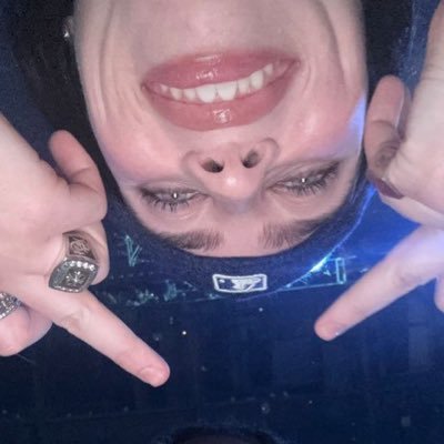 chaia eilish 🐾 | HADES 27/03