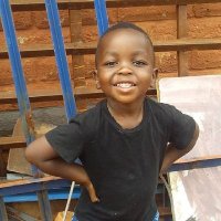 fly baloyi ntukulu wa twobob e ZANGHOMA Village