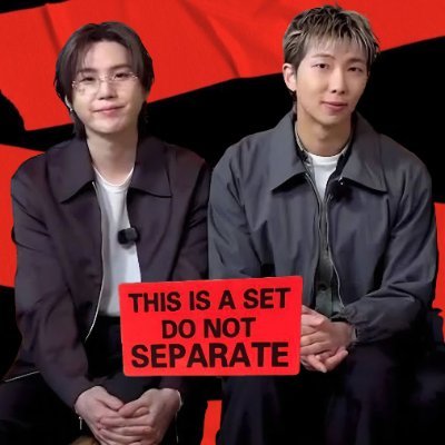 namgi kiss on stage at bts world tour