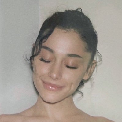 flo 🌸 HOPE DAY !!!!!!