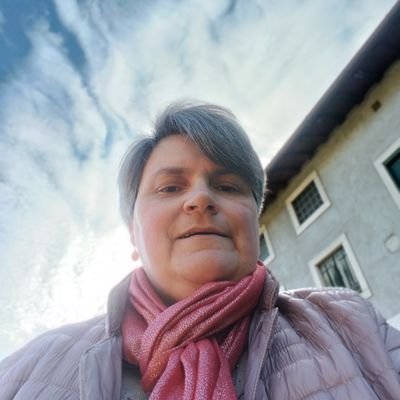 Alessia Bizzo🌻🍉🇮🇹🇹🇷🇻🇦✝️📿