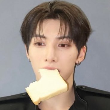 bolinho VAI VER O SKZ E NEXZ