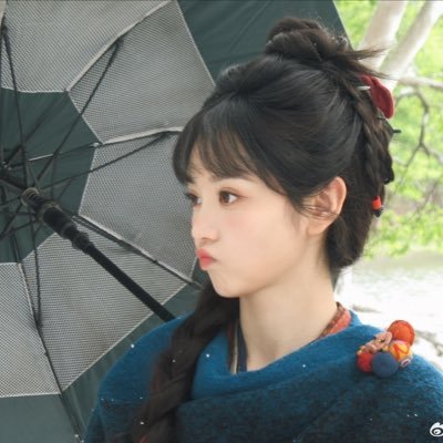 𝓪𝓱𝓼𝓮𝓷𑣲 ༘⋆