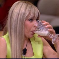 𝒅𝒆𝒔𝒚 💜