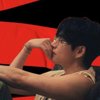 pola◡̈♡ • ARIRANG ♛🍇🍀🍇🍀