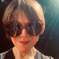 Rhiannon Lockley (she/her)