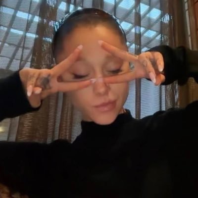 ∞ ☼｡𖦹 ° . ⋆♡ ⁷