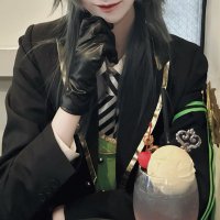 萌m(•e•U)໒꒱