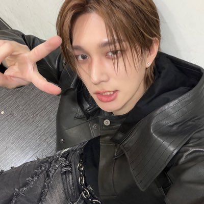 Ｖｉａ.☘︎ ݁˖ is #UNIQUE