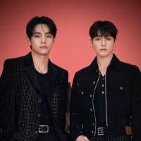 LILLŸ 🐰❤️🐻 GOLDENLAYOVER