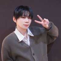 ᴊᴀᴅᴇ ᵃʰᵒᶠ