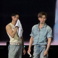 𝓷𝓪𝓼𝓲𝓲 🍚 #BOTHSIDES