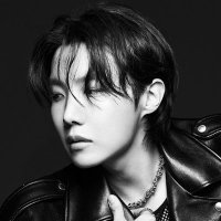 Val⁷🦇 #1 2.0 fan