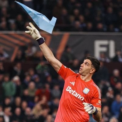 KingDibuGlazer-AVFC🇵🇰🍕