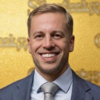 Peter Spina ⚒ /Aasistant