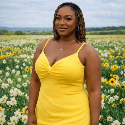 💙 Ms. Lofton 🤍