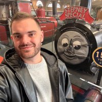 Gallant Old Olly🏳️‍🌈