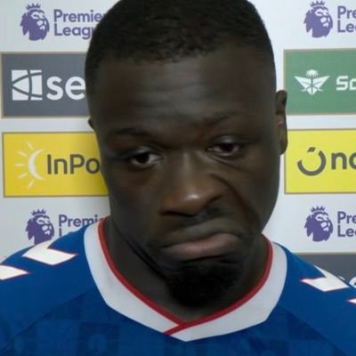 DOCTOR LOVE 🔴⚪️