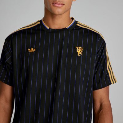 LINO BROWN 🇨🇦🇨🇦