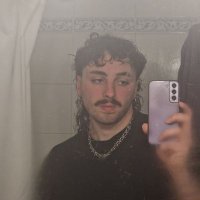 clément 🦦🇵🇸🇳🇨