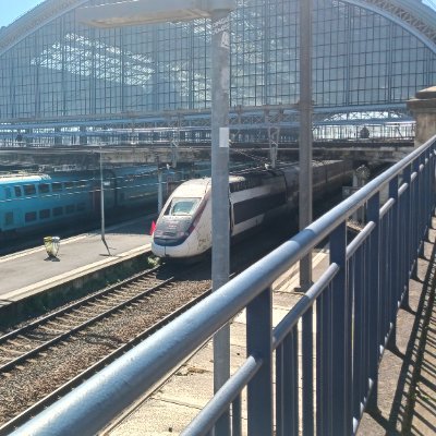 Patrick BERTAUX 🇫🇷🇪🇺⭐⭐ 🚇🚂🚗🔭🌠