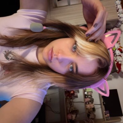 ⋆˚ lunea 𝜗𝜚˚⋆