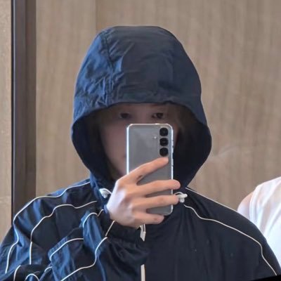 sam⁷★🪭 SEEING BTS