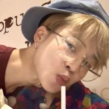 ana 🦀 vai ver o bts