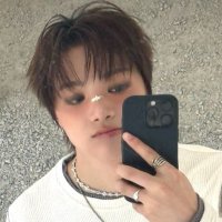 liz on fire . ۫ ꣑ৎ .