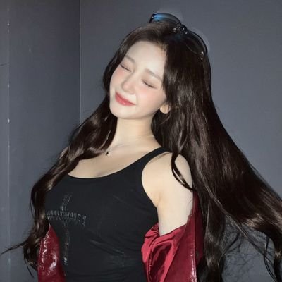 จัสซึเดะเระ 🐰🌻 ᯓ 뚜로미 ( 𝑊𝑖𝑛’𝑠 𝑔𝑖𝑟𝑙 )