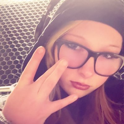 ‘ 𝘦𝘭 🎼💗