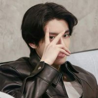 𝐯𝐞𝐲𝐲 𐙚 ˚⋆｡🍀