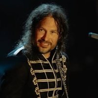 FRANKIE ♱ (#1 RAY TORO HOUND)