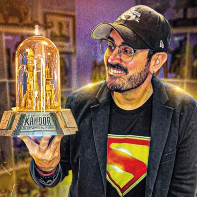 Javi Olivares 📹 LBDK #Supergirl ❤️💙💛