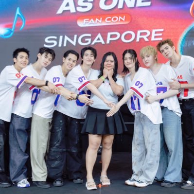 โมมิ้น🦊🩵🎀