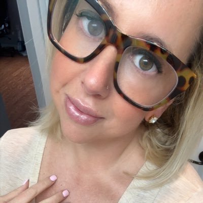 𝒥𝑒𝓃𝓃𝒾𝒻𝑒𝓇 ✨ᶜᵃˢʰᵐᵉʳᵉ & ᶜᵃˡˡᵒᵘˢᵉˢ✨