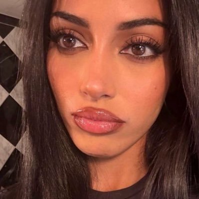 𝘧𝘪𝘭𝘭𝘦𝘳 👄