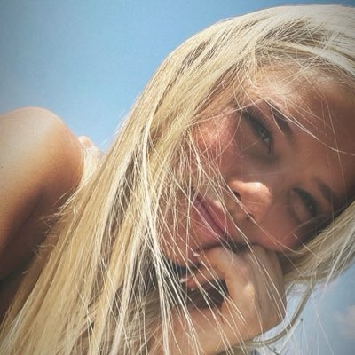 marii 𝜗ৎ | cr: love song