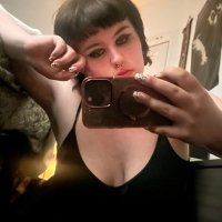 Elle 🧛🏻‍♀️⚢ MINORS & MEN DNI